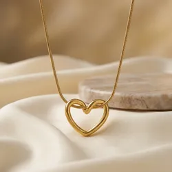 SHOP_BY_CATEGORY__PENDANTS__AHSAS