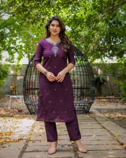 SHOP_BY_CATEGORY_Kurtas__Vestimoni 