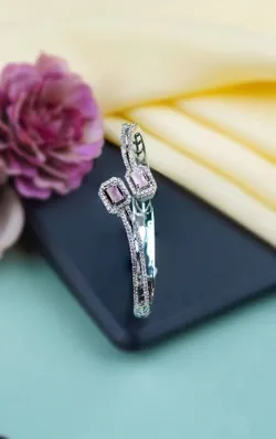 SHOP_BY_CATEGORY_BRACELET__Shrungar House 