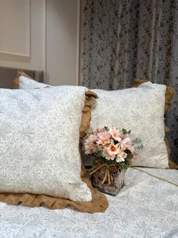 SHOP_BY_CATEGORY_English_Floral__TULIPSS