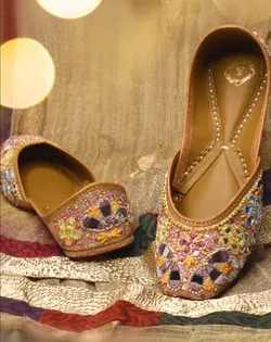 SHOP_BY_CATEGORY__JUTTIS___Yaasiio