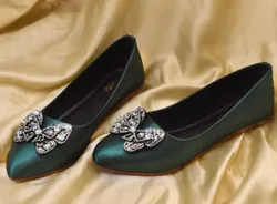 SHOP_BY_CATEGORY__NEW_ARRIVALS__Yaasiio