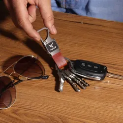 SHOP_BY_CATEGORY_KEYCHAIN__HIGHLARK