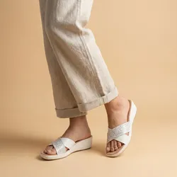 SHOP_BY_CATEGORY_Sandals__CLASSIC