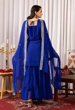 SHOP_BY_CATEGORY_KURTA_SET__Avanita