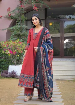 SHOP_BY_CATEGORY_THREE_PIECE_SUIT__SHUBHARAMBH BOUTIQUE 