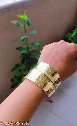 SHOP_BY_CATEGORY_BANGLE__Kizie Fashion