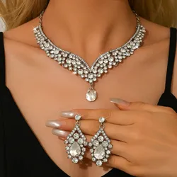 SHOP_BY_CATEGORY_Necklace__FLORAFAUNA 