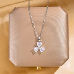 SHOP_BY_CATEGORY_PENDANTS__FLORAFAUNA 
