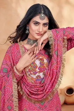 SHOP_BY_CATEGORY_KURTA_SET__RUNAYA
