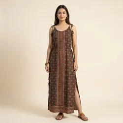 SHOP_BY_CATEGORY_DRESSES__SHREEM KALAKRITI