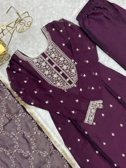 SHOP_BY_CATEGORY_Kurtas__SHREE BELLA