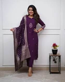 SHOP_BY_CATEGORY_KURTAS__RANGRASA