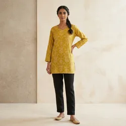 SHOP_BY_CATEGORY_TOPS__THE DIVAA
