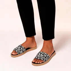 SHOP_BY_CATEGORY_SANDALS__SOLARA