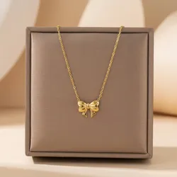 SHOP_BY_CATEGORY_NECKLACE___Ekaiv