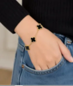 SHOP_BY_CATEGORY_Bracelet__AURA