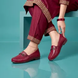BRAND_CATEGORY_PREMIUM_LEATHER__Wipz