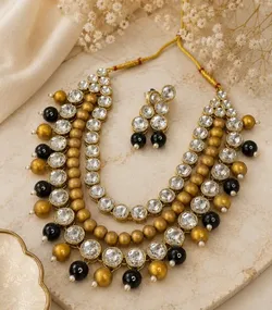 SHOP_BY_CATEGORY_PEARL_COLLECTIONS__DHIVARA