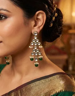 SHOP_BY_CATEGORY_EARRINGS__DHIVARA