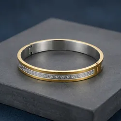 SHOP_BY_CATEGORY_Bracelet__8CROSS