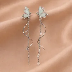 SHOP_BY_CATEGORY_Earrings__THE NOORAS