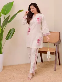 SHOP_BY_CATEGORY__KURTA_SET__PEHNOJEE