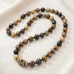 Adorn_Your_Story_Pearls__AVYGEMS