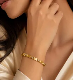 Shine_Your_Way_Trendy_Kada__INORA LUXE