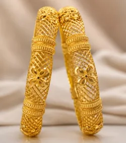 SHOP_BY_CATEGORY_PREMIUM_GOLD_BANGLES__Anwar