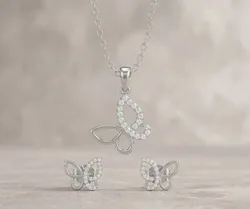 Shine_Your_Way_PENDANTS_EARRING_SET__MERAVI JEWELS