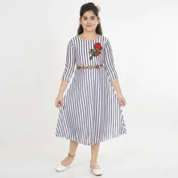 SHOP_BY_CATEGORY_DRESS__NAAVASTRAM