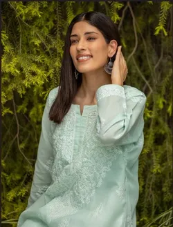 WHAT_ARE_YOU_LOOKING_KURTA__GHARANA INDIA