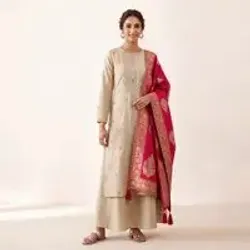 Grace_Your_Style_Unstitched_Suit_Set__KANIKA_COUTURE(GRACE IN EVERY DRAPE)