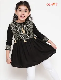 Trendy_By_ISHTI_Embroidered__ISHTI