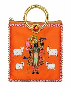 SHOP_BY_CATEGORY_Gifting__SHRIM AARADHYA 