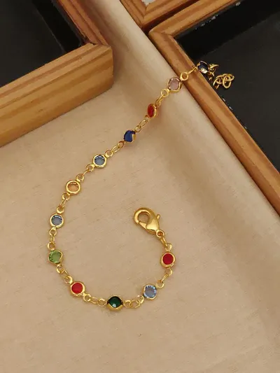 SHOP_BY_CATEGORIES_BRACELET__undefined