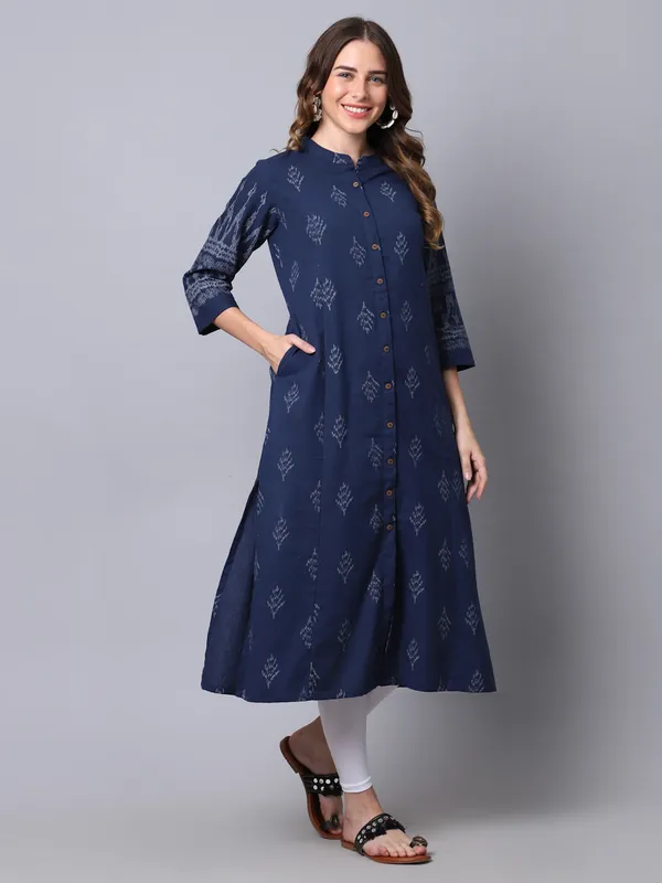 Navy_Blue_Cotton_Ikat_Print_A-line_Kurta