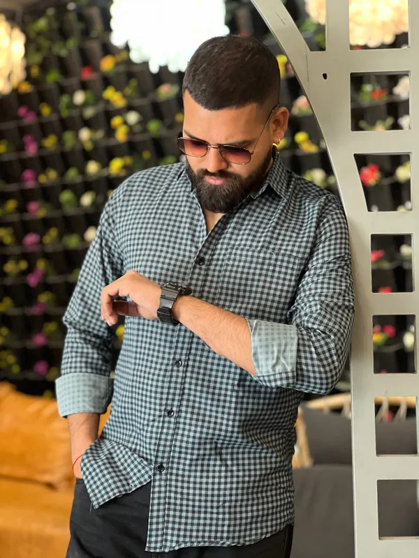 Grey_Cotton_Blend_Printed_Casual_Shirt_For_Men