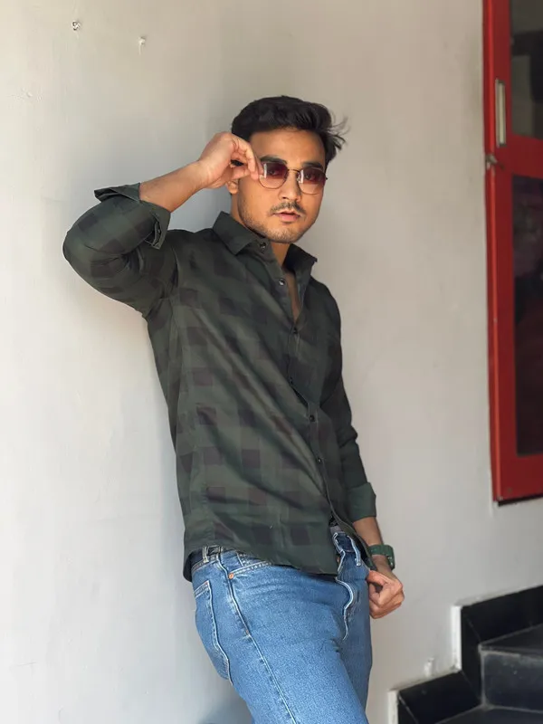 Bottlegreen_Cotton_Blend_Printed_Casual_Shirt_For_Men