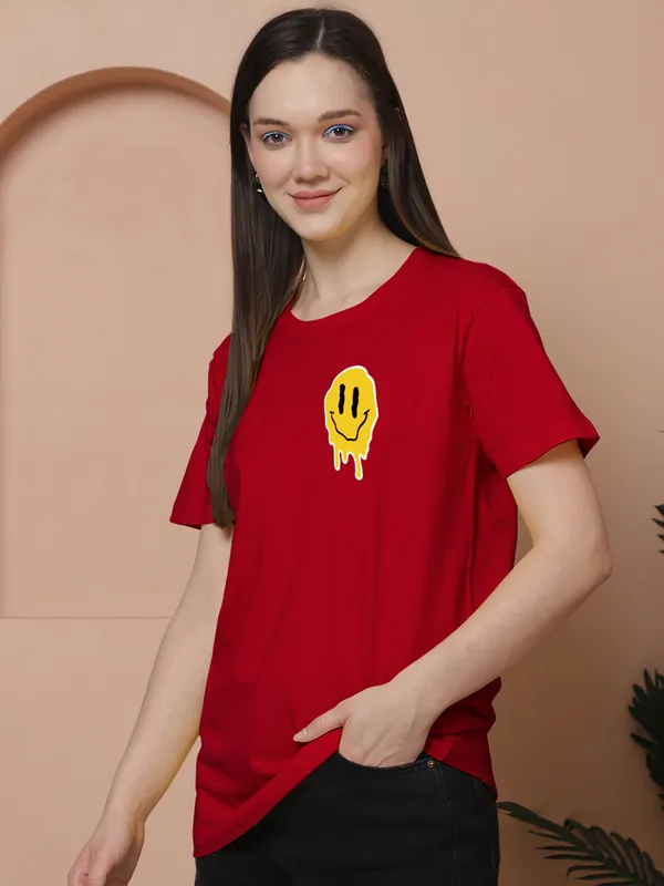 Women_Red_Do_What_Makes_You_Happy_Print_Oversized_Tshirt