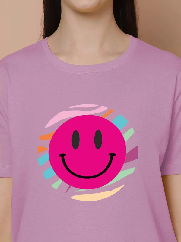 Women_Purple_Smiley_Print_Oversized_Tshirt
