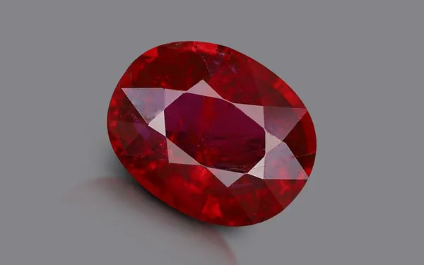 5.25_Ratti_Red_Ruby_(Manak)_Natural_Loose_Gemstone