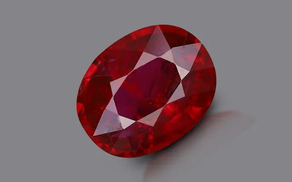 5.25_Ratti_Red_Ruby_(Manak)_Natural_Loose_Gemstone