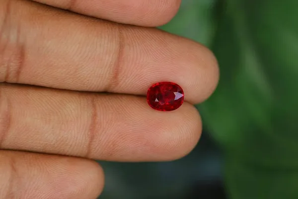 5.25_Ratti_Red_Ruby_(Manak)_Natural_Loose_Gemstone