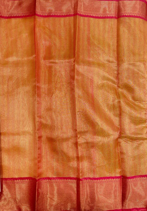 Humairah_Presents_Gold_Tissue_Single_Zari_Stripe_with_Contrast_Red_Pallu_Saree_with_Red_Blouse