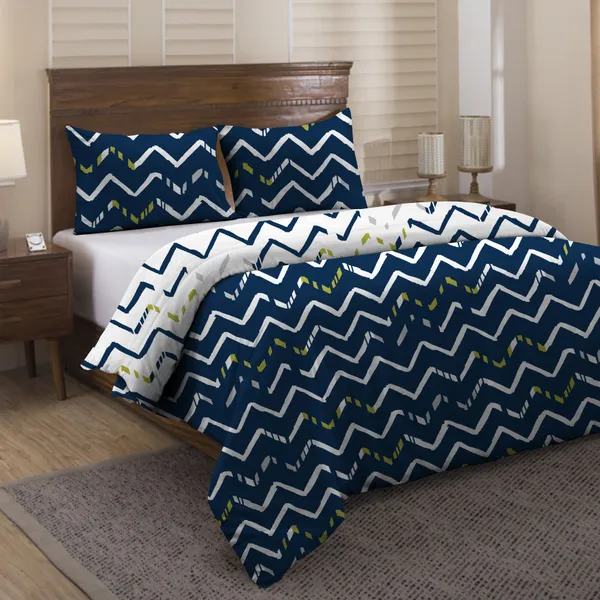 Microfiber_Reversible_Double_Bed_Queen_Size_Floral_Printed_Duvet_Cover,_Dark_Blue_and_White