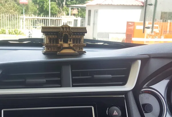 Uttarakhand_Box_Wood_3D_Badrinath_Temple_(Brown)