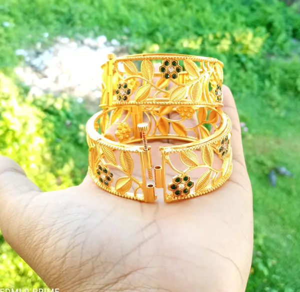 Assamese_Traditional_Copper_Green_Colour_Gold-Plated_Bangle_Set
