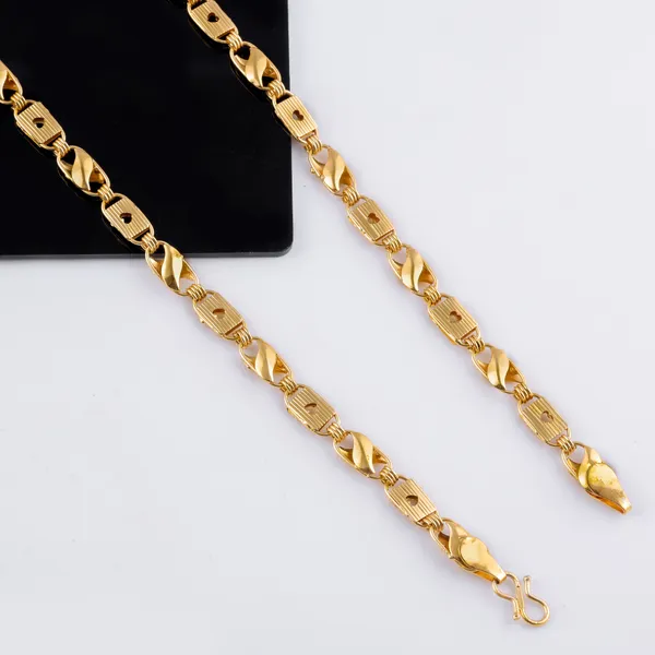 Gujju_Stylish_Gold_Plated_Neck_Chain_For_Boys_And_Men's